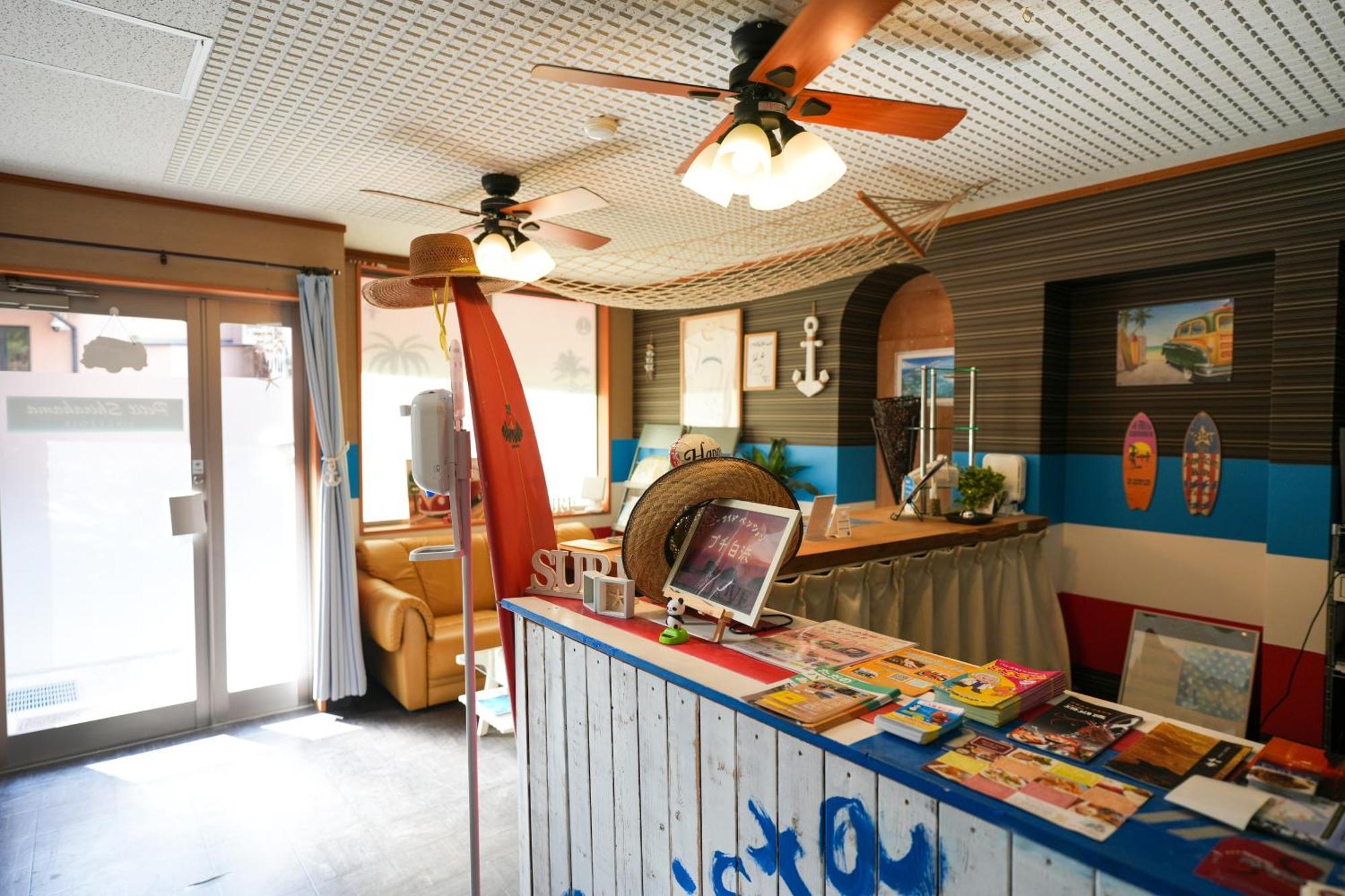 Seaside Pension Petit Shirahama Exterior foto