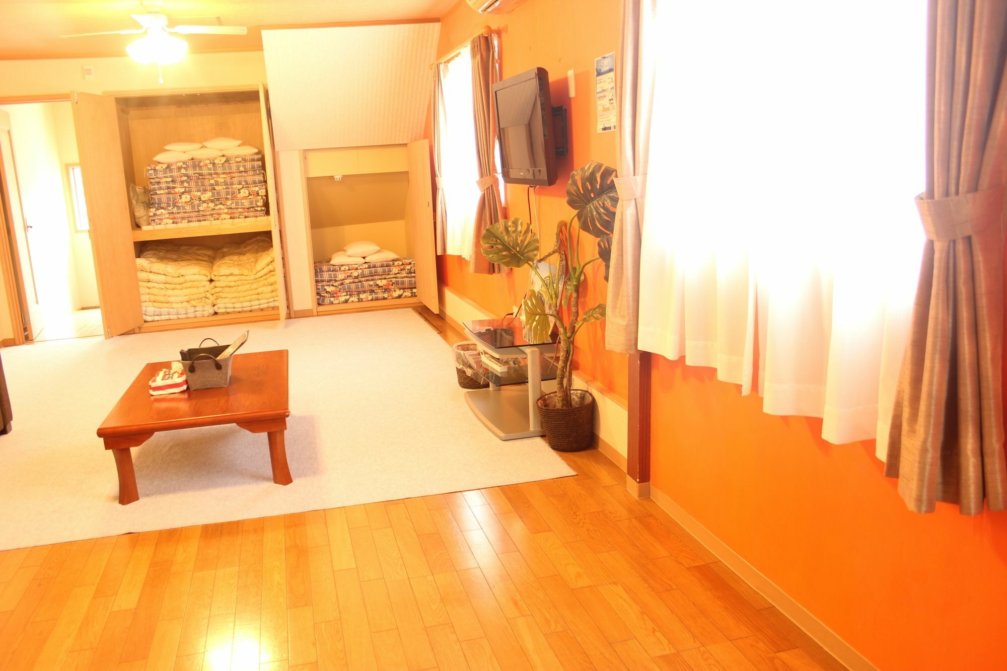 Seaside Pension Petit Shirahama Exterior foto